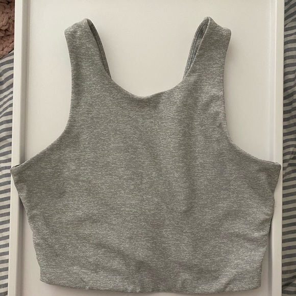 Outdoor Voices Venus Crop - Picture 2 of 3